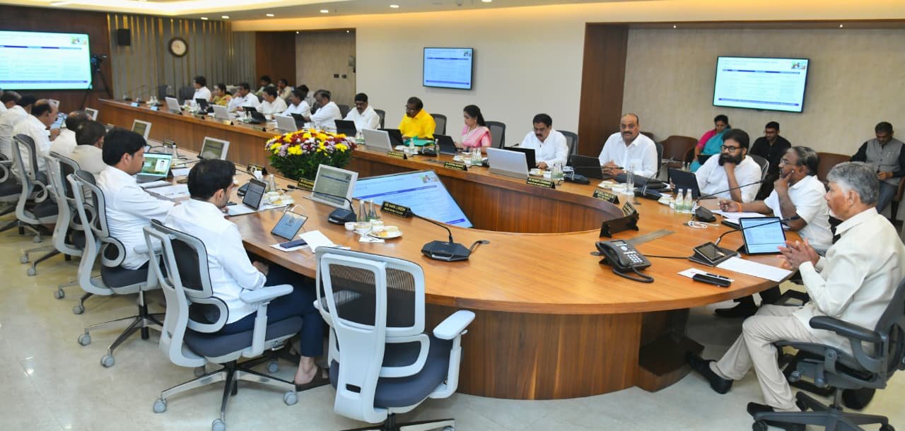 ఆంధ్రప్రదేశ్ క్యాబినెట్ కీలక నిర్ణయాలు – భారీ పెట్టుబడులు, వేలాది ఉద్యోగాలకు గ్రీన్ సిగ్నల్